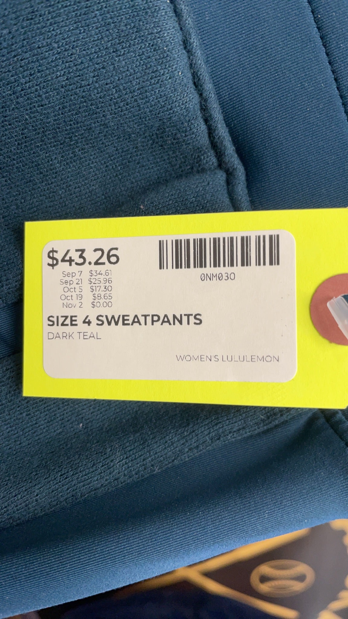 Lululemon Women's Sweatpants - Dark Teal - Size 4