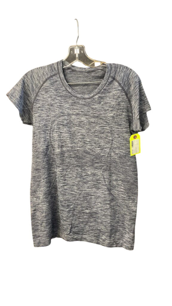 Lululemon Women's Swiftly Tech Short Sleeve T-Shirt - Size 8 - Purple