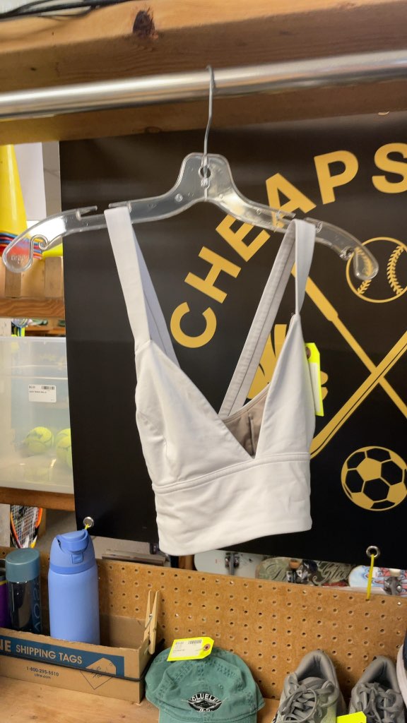 Lululemon Women's White Sports Bra Size 6