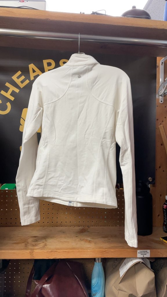 Lululemon Women's White Zip-Up Jacket - Size 4