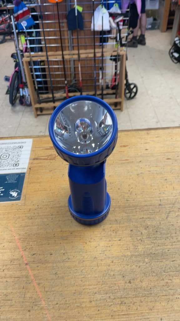 Lumilite Blue Handheld Flashlight (Batteries Included)
