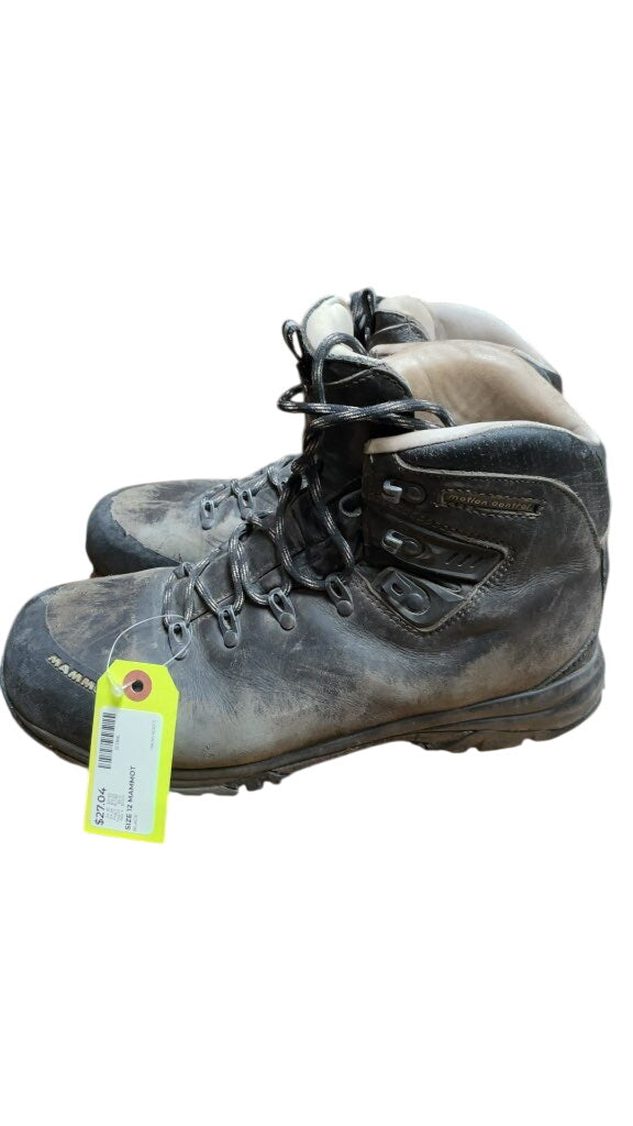 Mammut Motion Control Leather Hiking Boots - Size 12