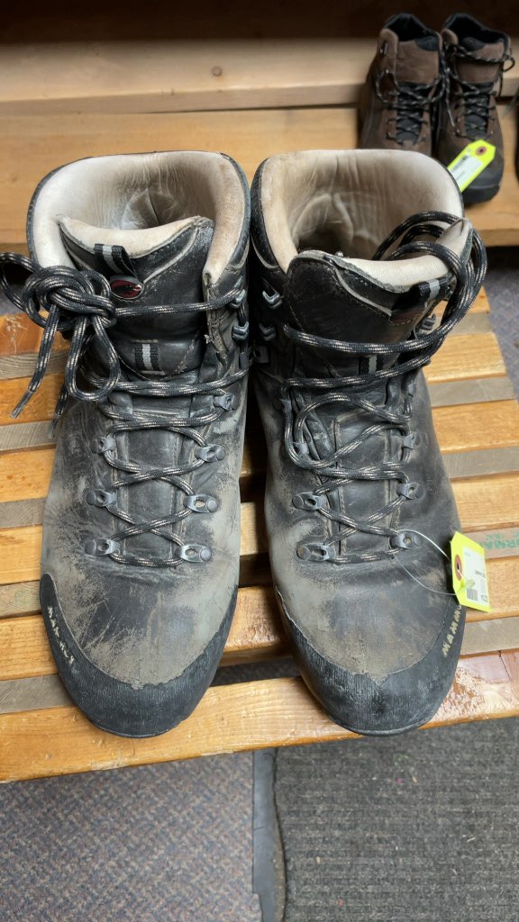 Mammut Motion Control Leather Hiking Boots - Size 12