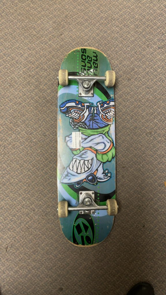 Maui and Sons Skateboard