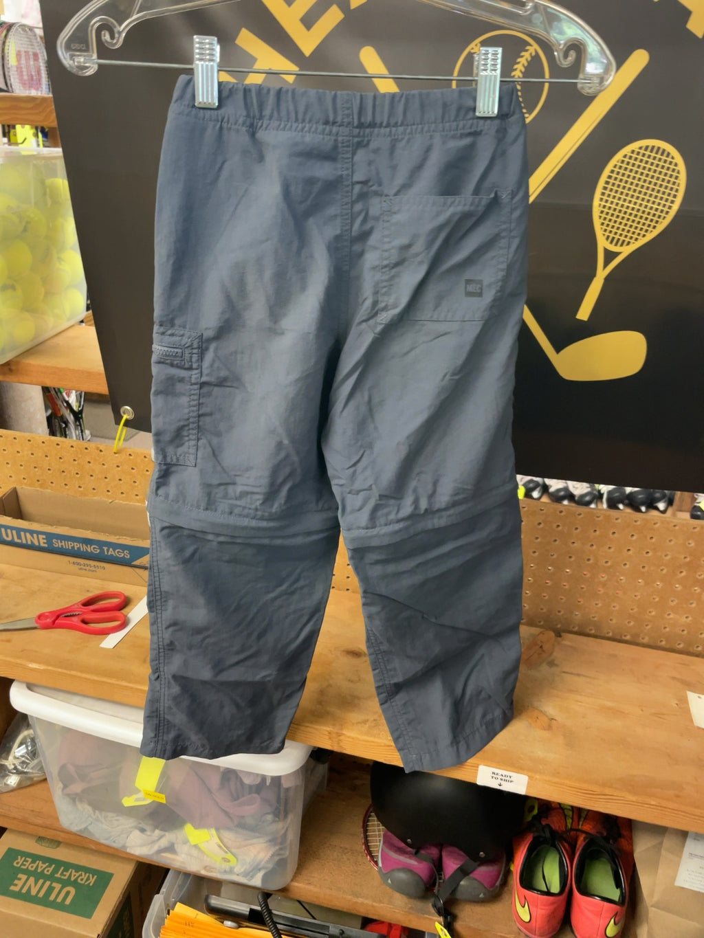 MEC Convertible Pants Size 7 Grey