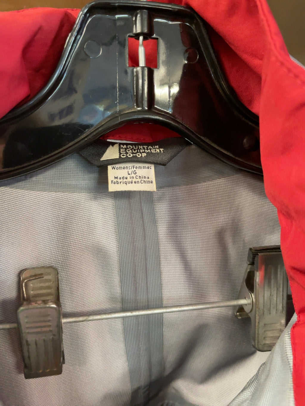 MEC Jacket Shell Size L Red