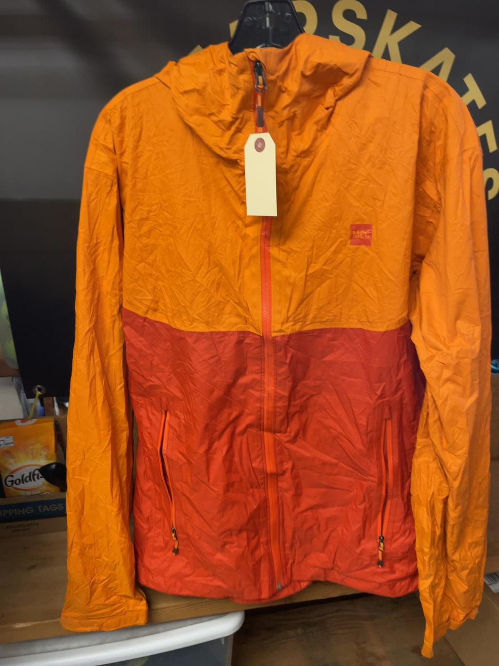 MEC Rain Jacket Men's Medium Orange