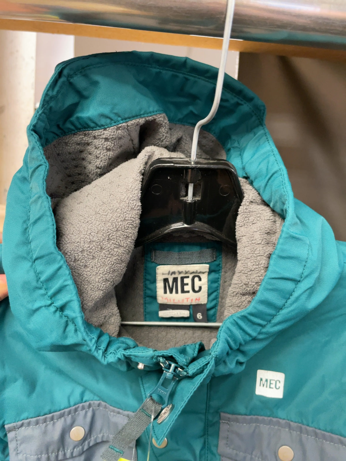 MEC Rain Jacket Size 6 Blue/Grey