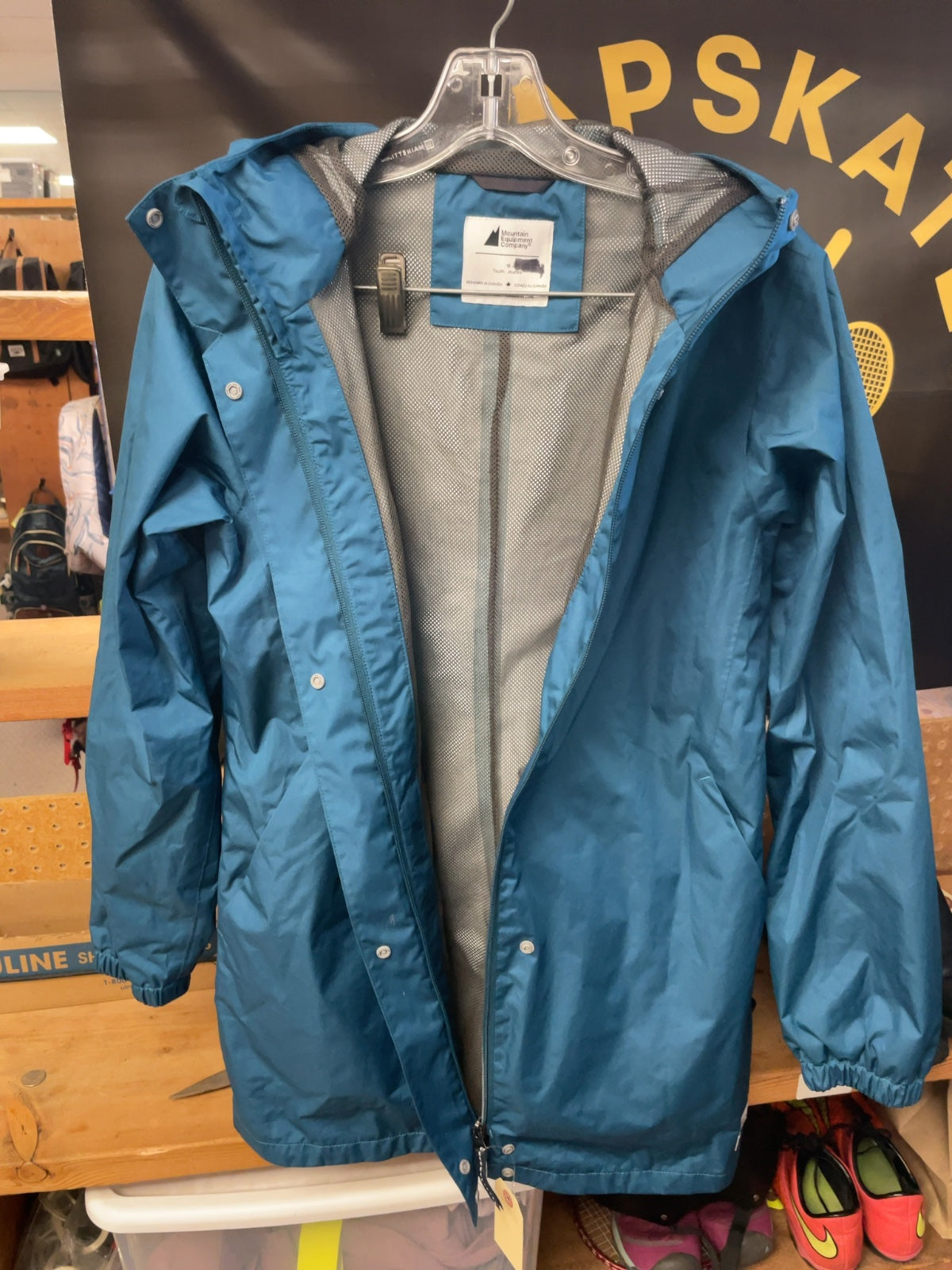 MEC Rain Jacket Youth 16 Teal