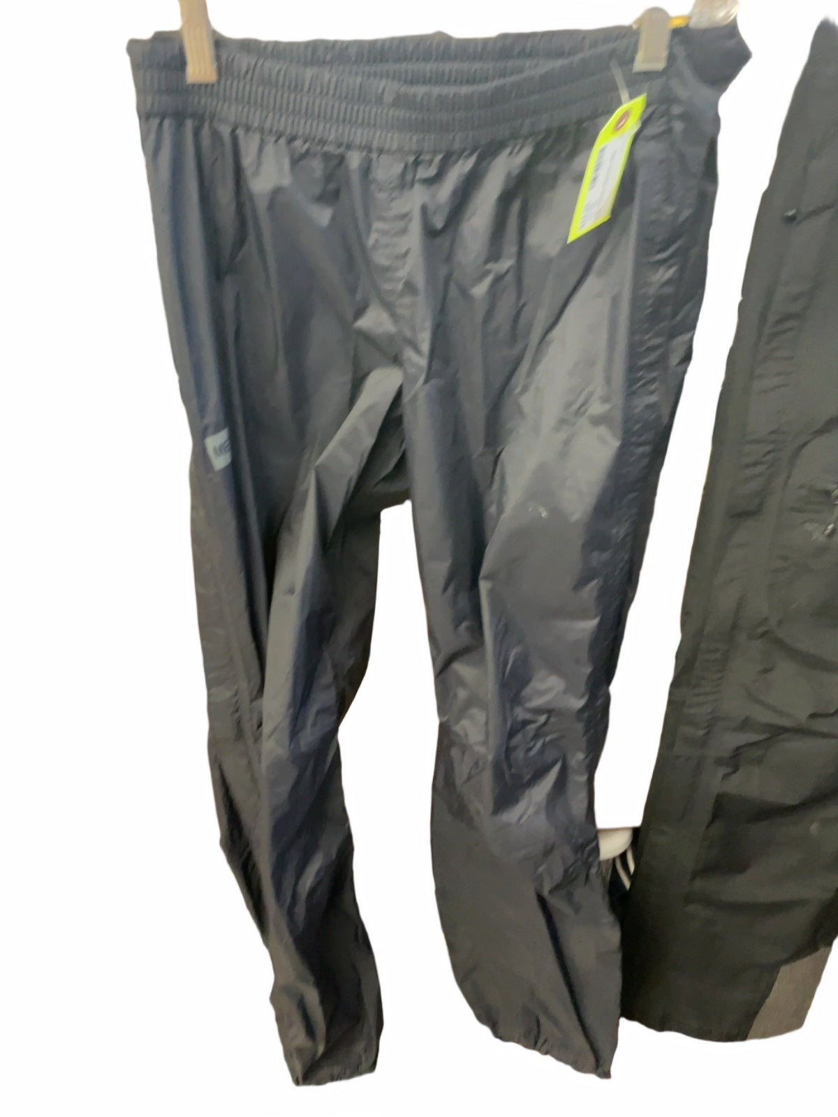 MEC Rain Pants Ladies Medium Black