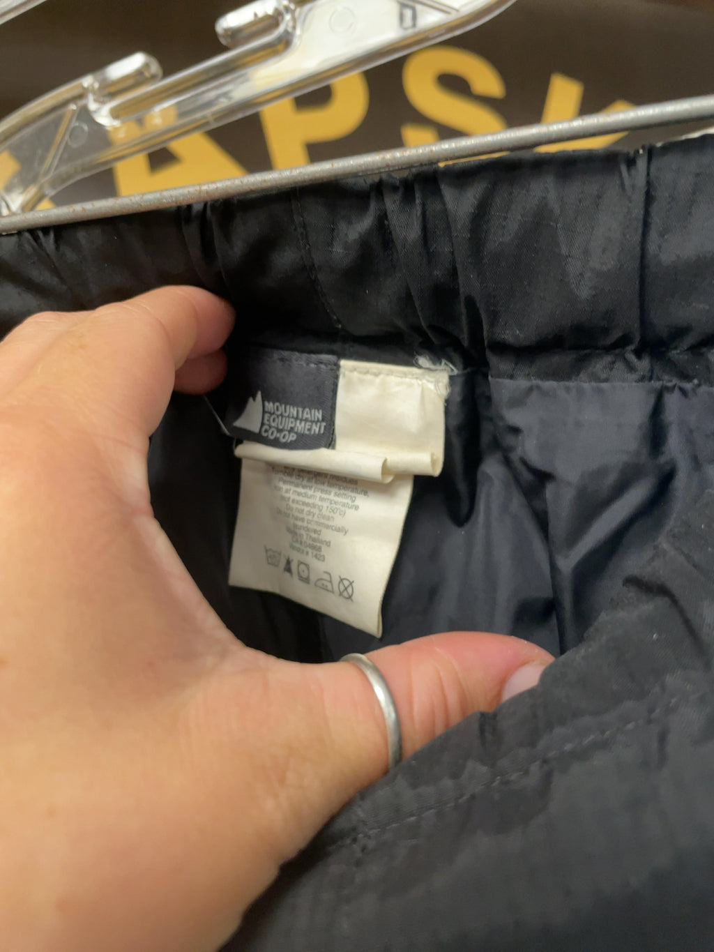 MEC Rain Pants Size 14 Black