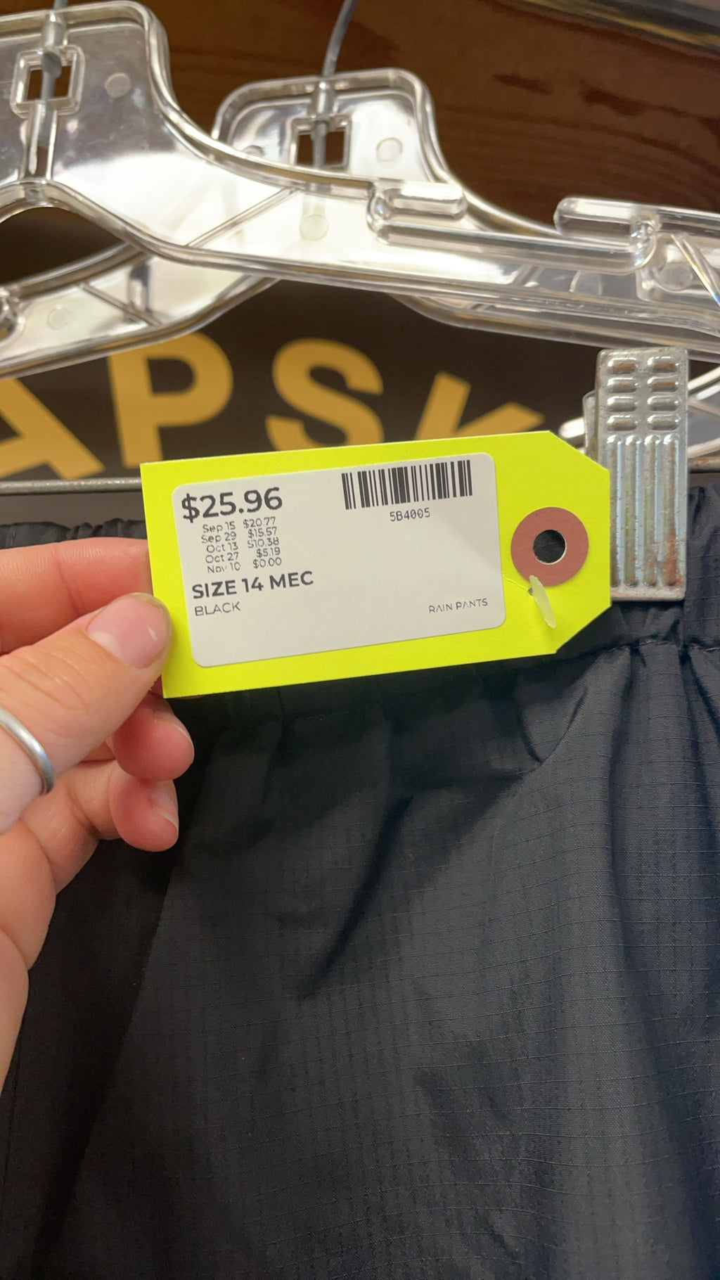 MEC Rain Pants Size 14 Black