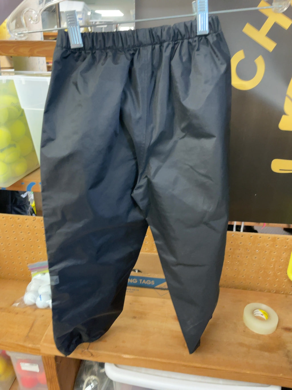 MEC Rain Pants Size 6 Black