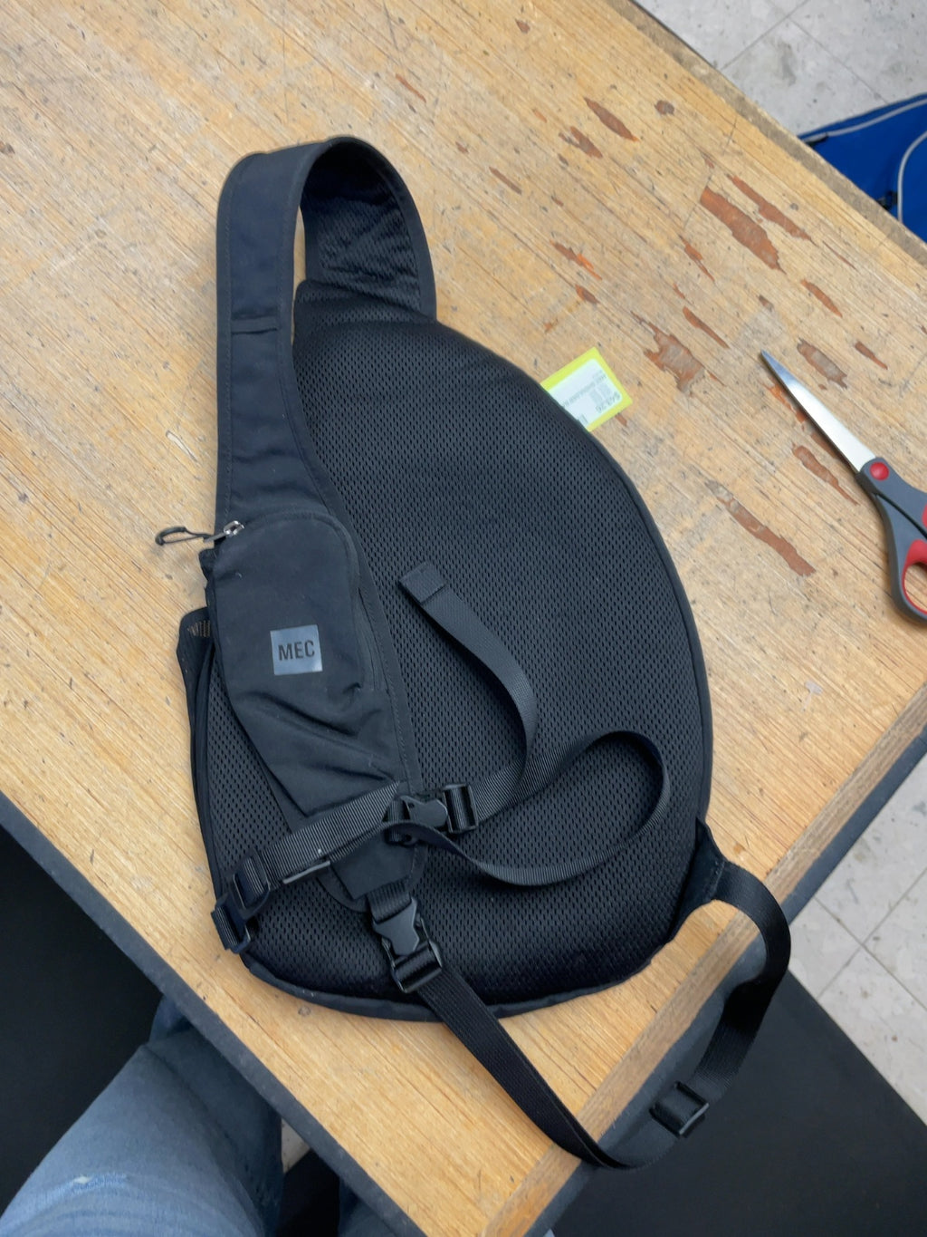 MEC Shoulder Bag Black