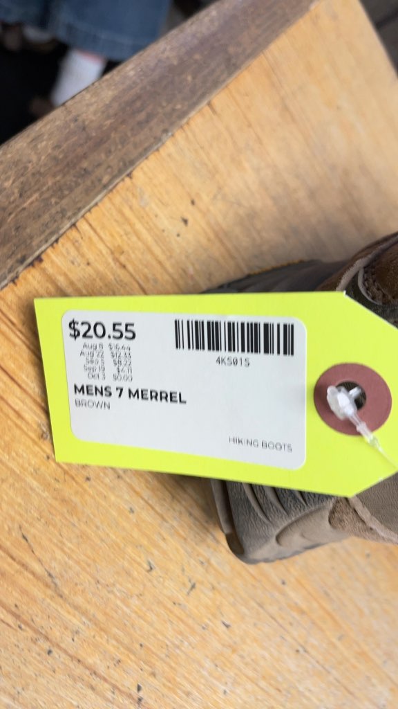 Merrell Men's Hiking Boots - Size 7