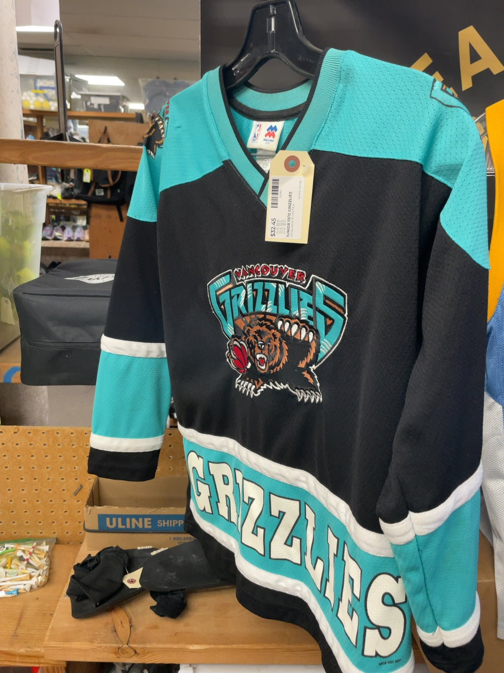 MightyMac Sports Vancouver Grizzlies Junior 10/12 Longsleeve Jersey