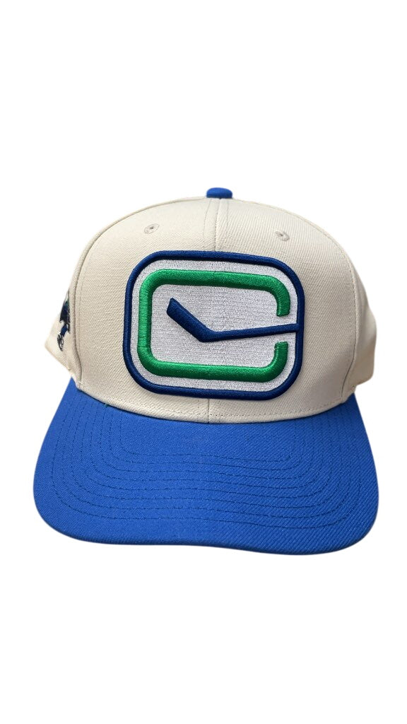 Mitchell & Ness Vancouver Canucks Vintage Snapback Hat