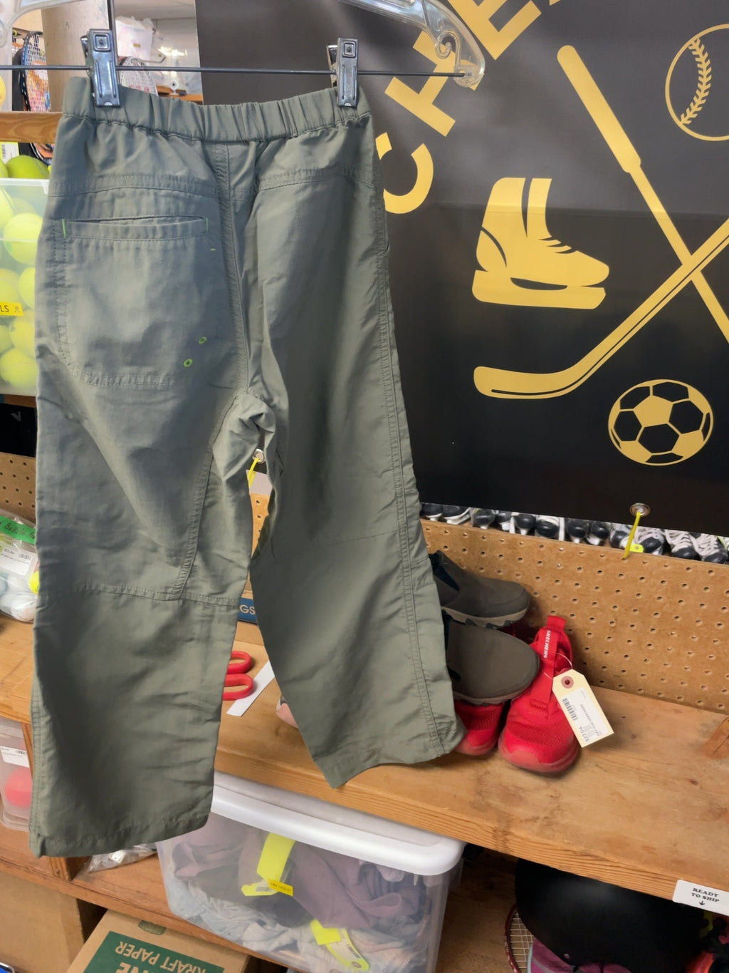 Mountain Equipment Co-op Pant Shell Size 6 Green