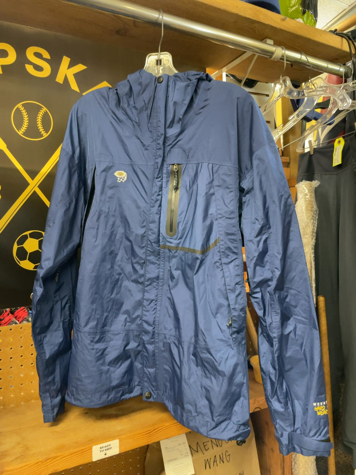 Mountain Hardwear Rain Jacket Size L Blue