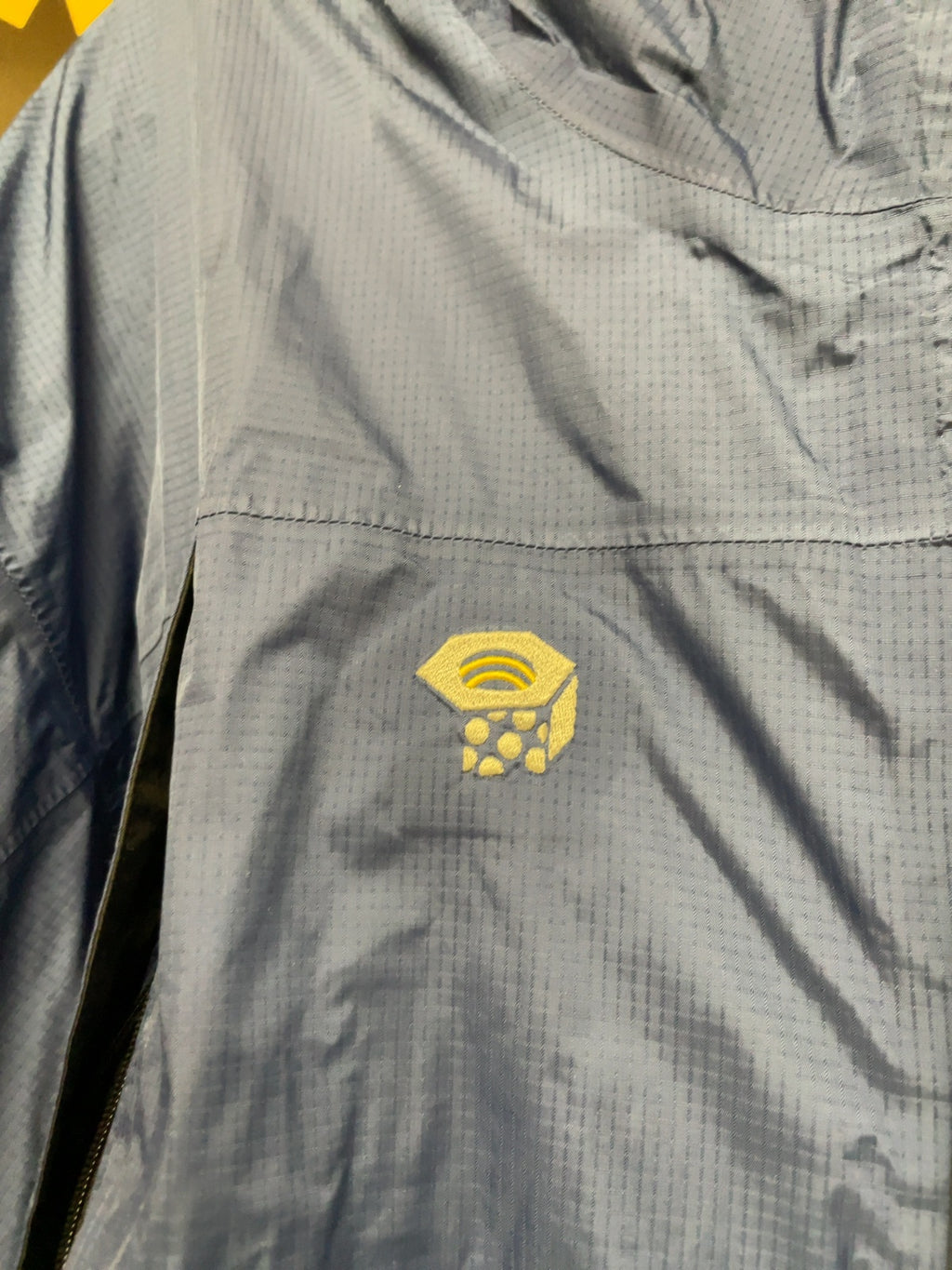 Mountain Hardwear Rain Jacket Size L Blue