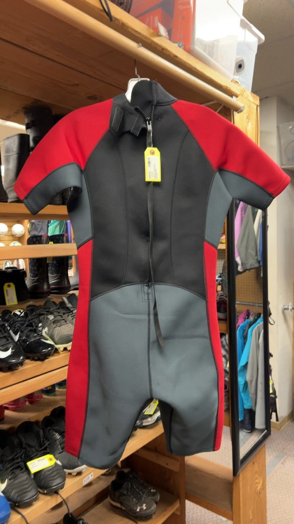Mountain Warehouse M-L Shorty Wetsuit - Black/Red