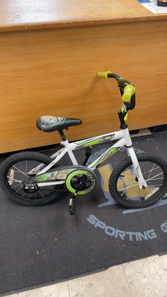Movelo Rush 16" Kids Bike - White/Green