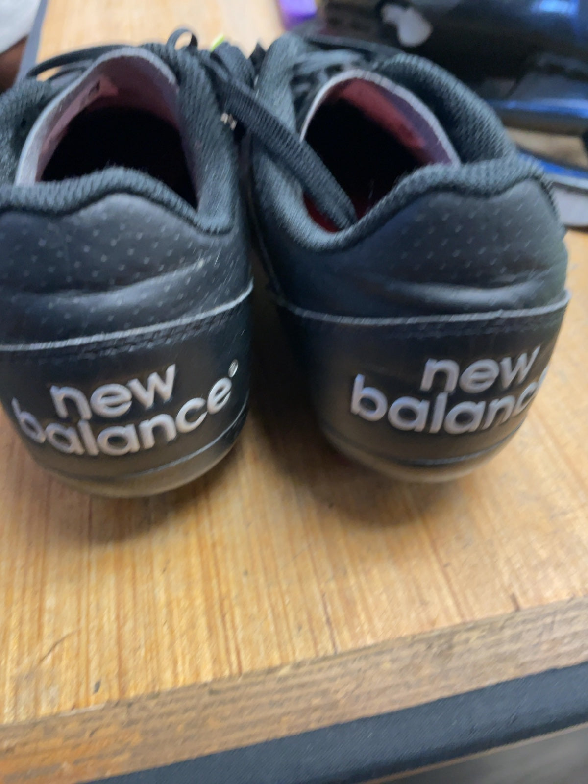 New Balance 442 Size 8 Black Soccer Cleats