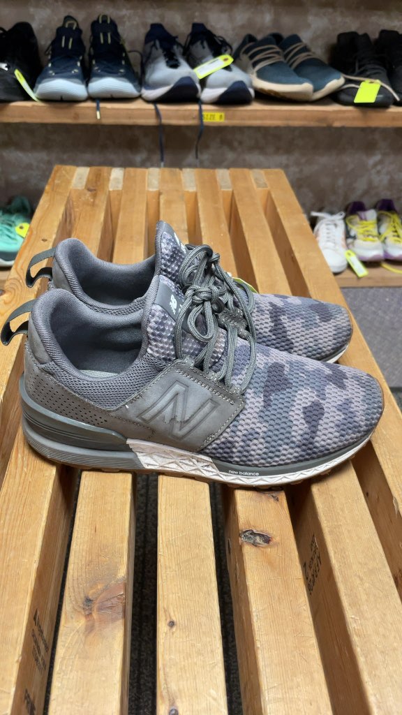 New Balance 574 Grey Camo Runners - Size 7.5