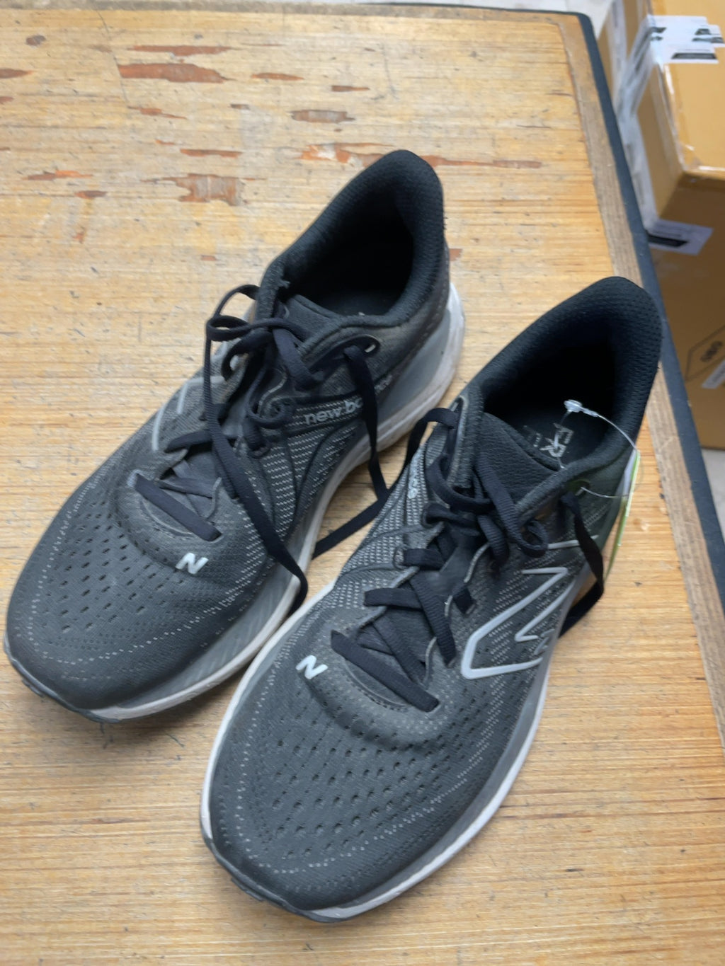 New Balance Fresh Foam 860v13 Size 9 US Ladies Running Shoes