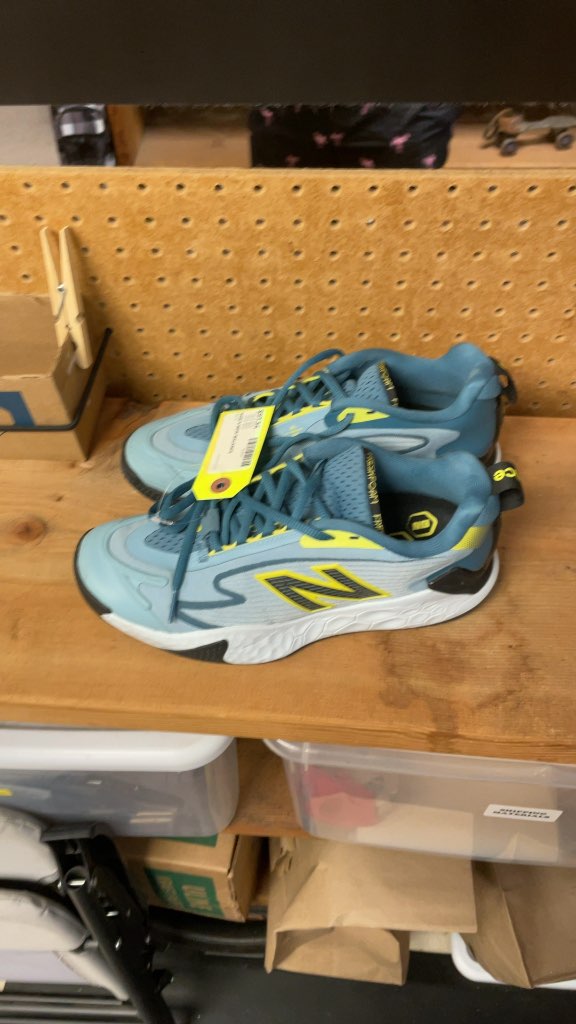 New Balance Fresh Foam Court Shoes - Size 9