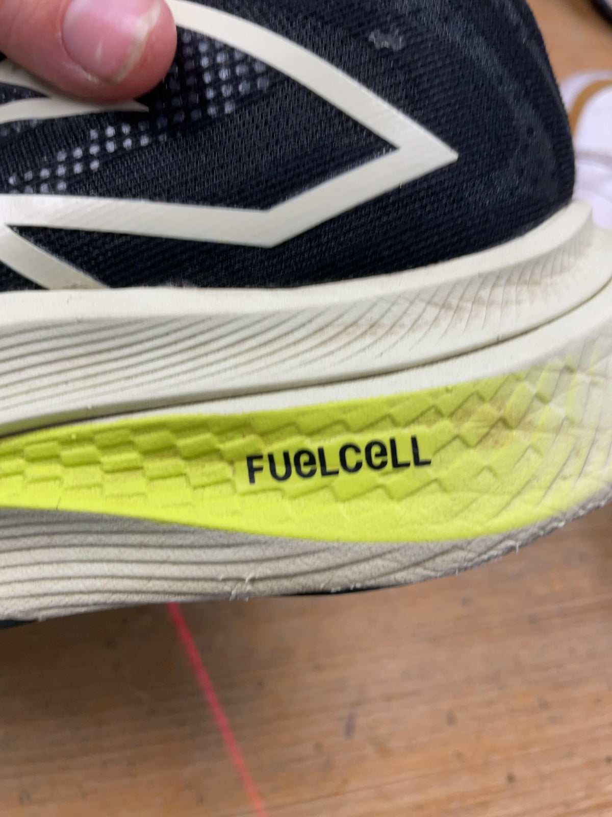 New Balance FuelCell Ladies 7 Runners