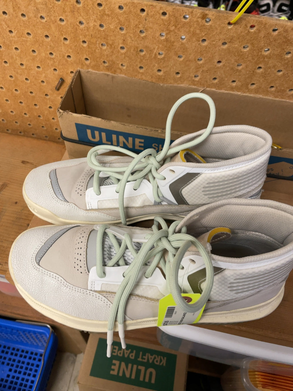 New Balance FuelCell Size 10 Basketball Shoes