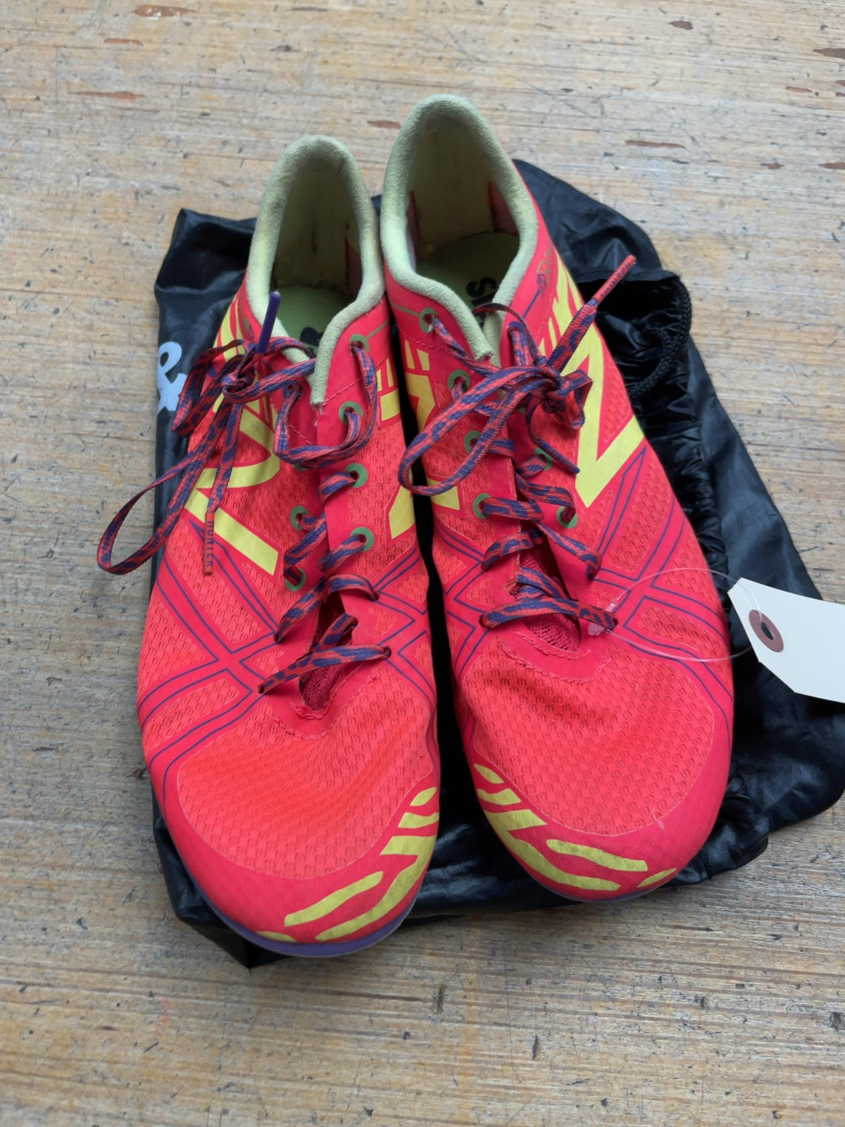 New Balance MD800 Track Spikes Size 9 Orange/Yellow