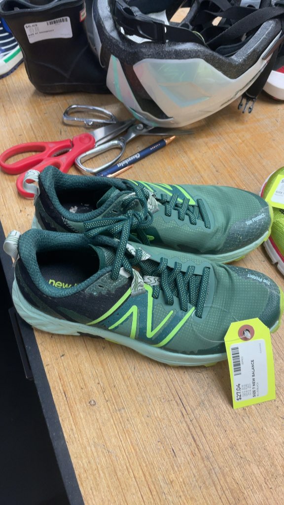New Balance Toe Protect Trail Running Shoes - Size 7