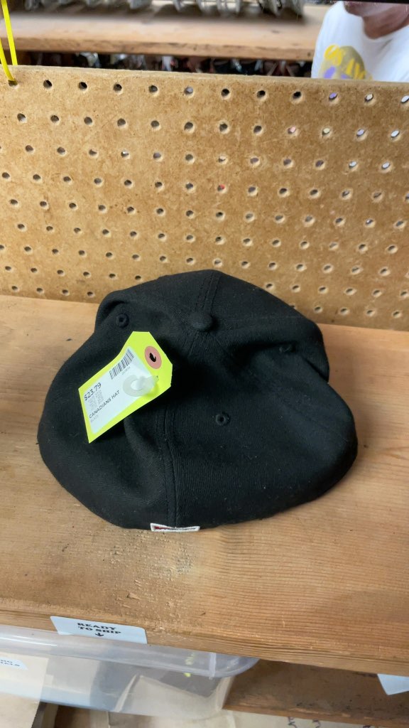 New Era 59FIFTY Vancouver Canadians Fitted Hat - Black - Size 7 5/8
