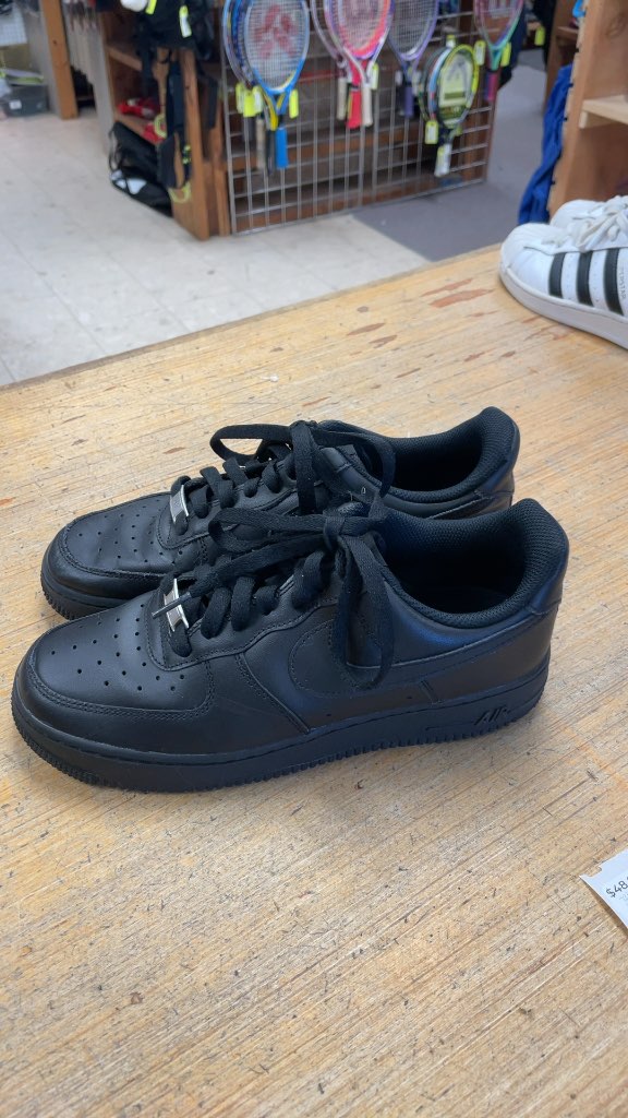 Nike Air Force 1 Low Black Size 8.5