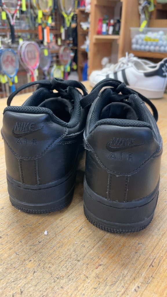 Nike Air Force 1 Low Black Size 8.5