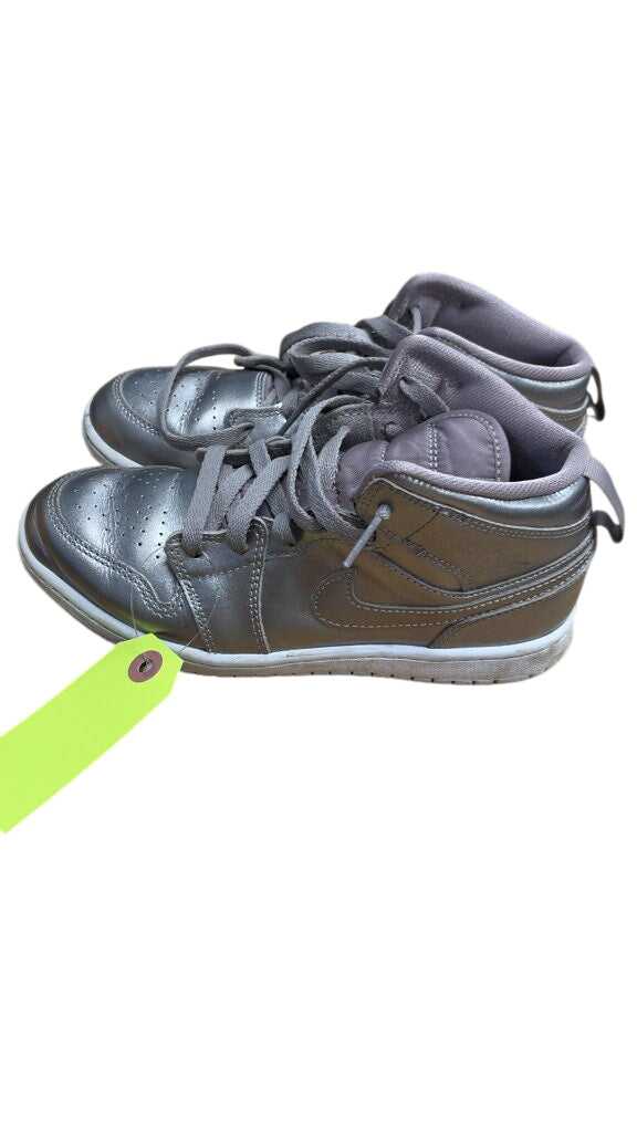 Nike Air Jordan 1 Mid Gold Sneakers Size 3