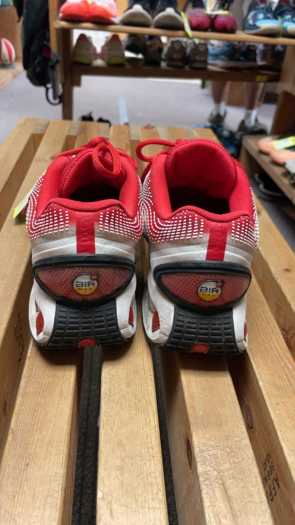 Nike Air Max Dn Runners Red/White Size 9