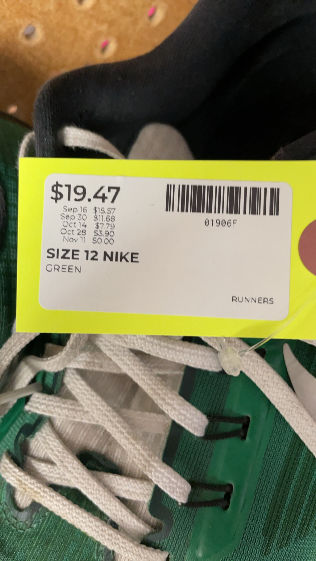 Nike Air Zoom Pegasus 39 Size 12 Green Running Shoes