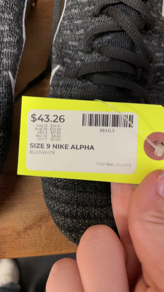 Nike Alpha Football Cleats - Size 9