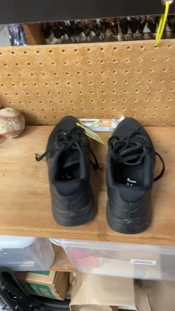 Nike Black Running Shoes Size 5.5
