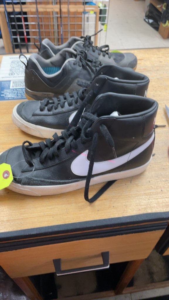 Nike Blazer Mid '77 High-Top Sneakers - Black/White - Size 10