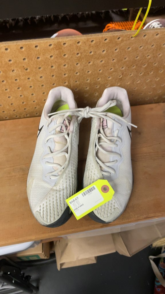 Nike Court Shoes - Size 9