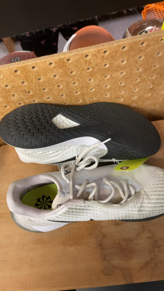 Nike Court Shoes - Size 9
