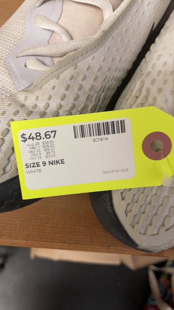 Nike Court Shoes - Size 9