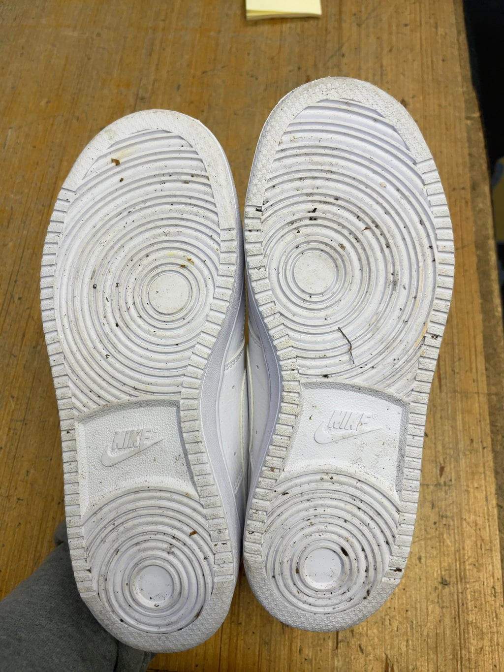 Nike Court Vision Low Size 6 US White Sneakers