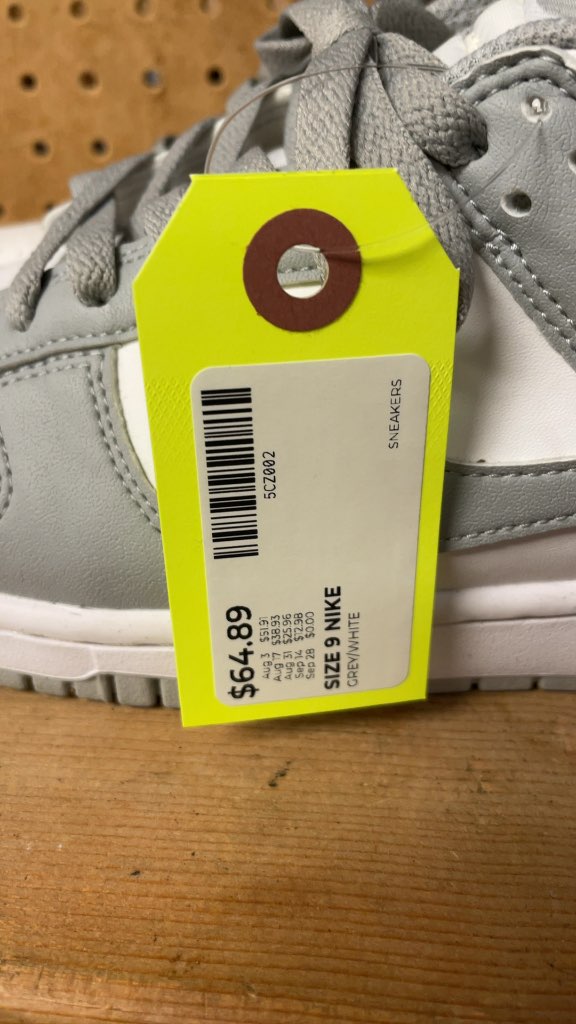 Nike Dunk Low Grey/White Sneakers - Size 9