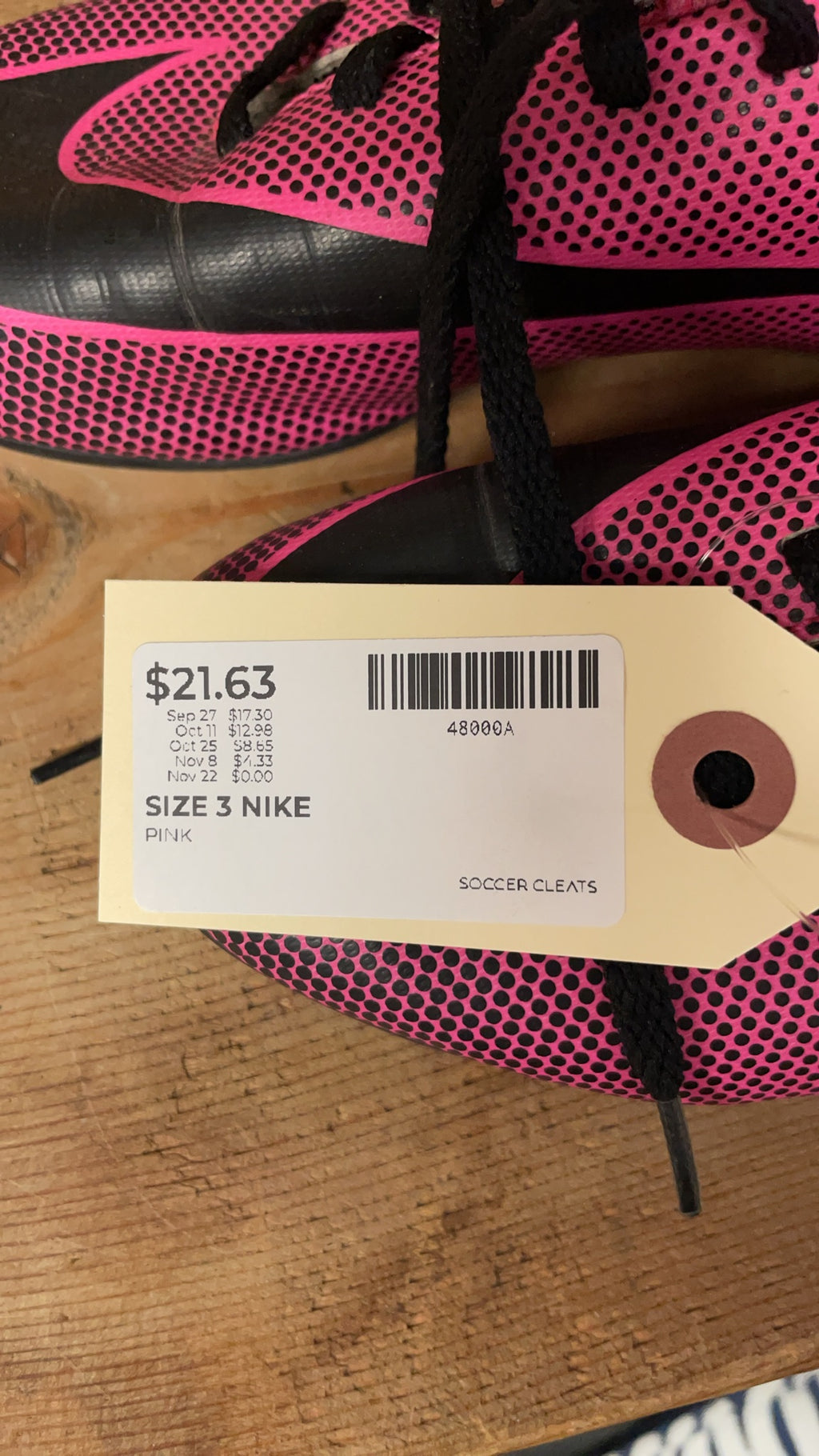 Nike Hypervenom Size 3 Pink Soccer Cleats