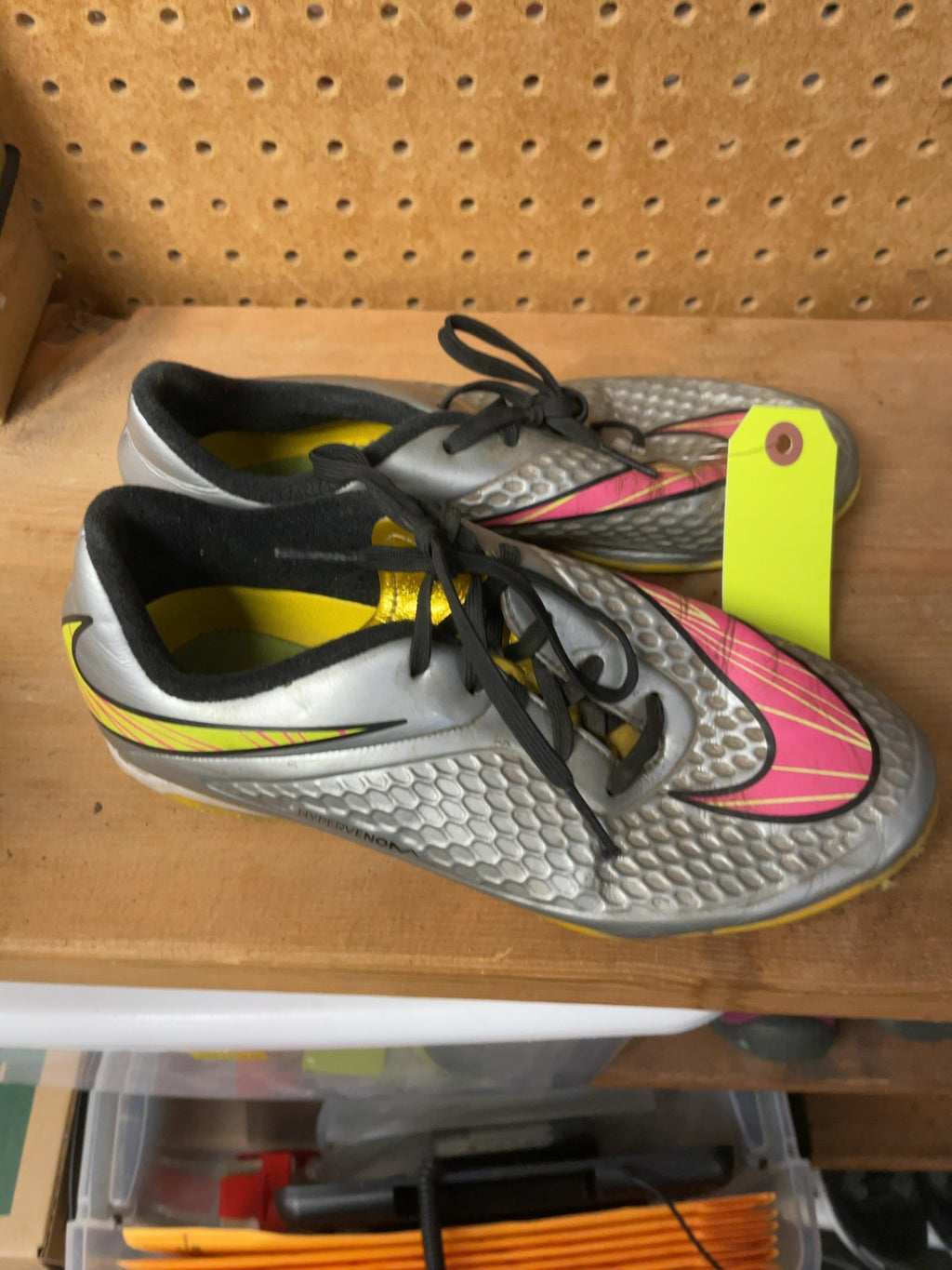 Nike Hypervenom Size 5Y Indoor Soccer Shoes